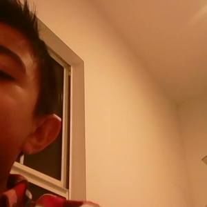 Meet your Posher, Roberto